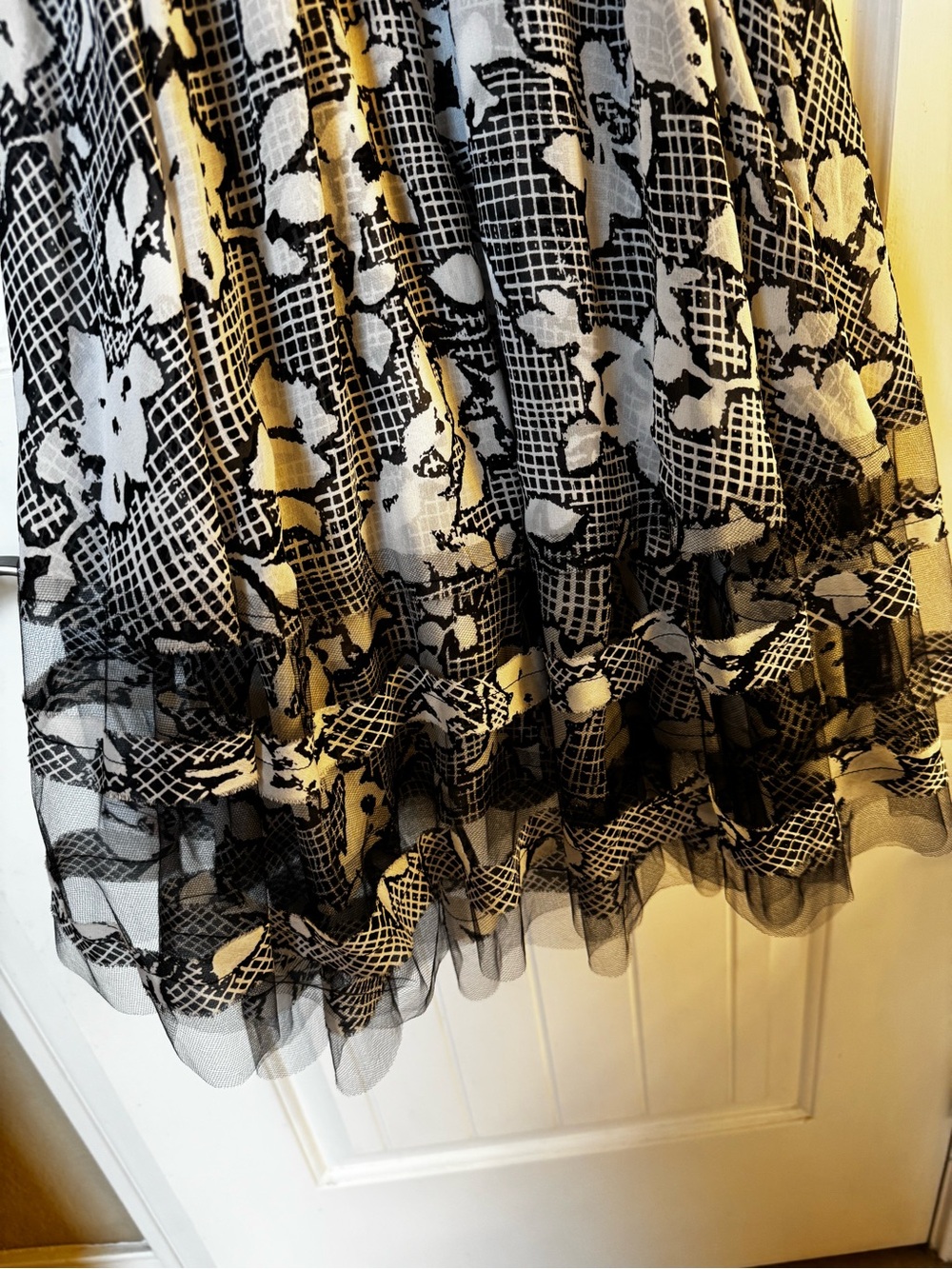 Oscar de la Renta Black and White Floral Cowl Neck Dress - Picture 4 of 6